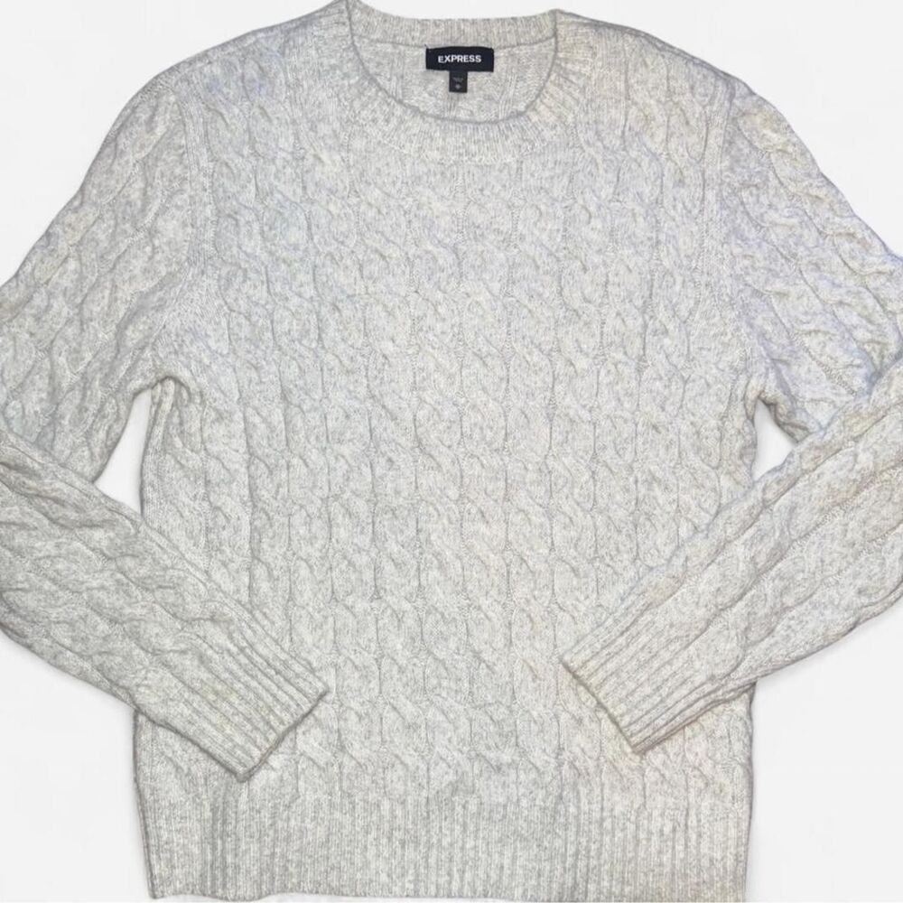 Express Grey Cable Knit Crewneck Sweater Size MEDIUM